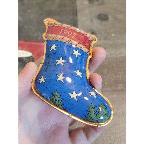 Hallmark 1997 daughter ornament Xmas Decor stocking - Picture 5 of 5